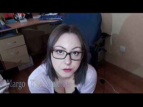 ❤️ Seksi dekle z očali globoko sesa dildo pred kamero Slute na sl.kenhdammy.top ❌️